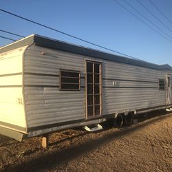  40 Ft  One Bedroom /1 Bath  Mobile Home Trailer 