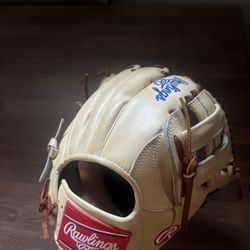 Rawlings Heart Of The Hide 12.75” 