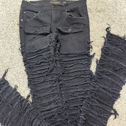 Black stacked jeans 🔥