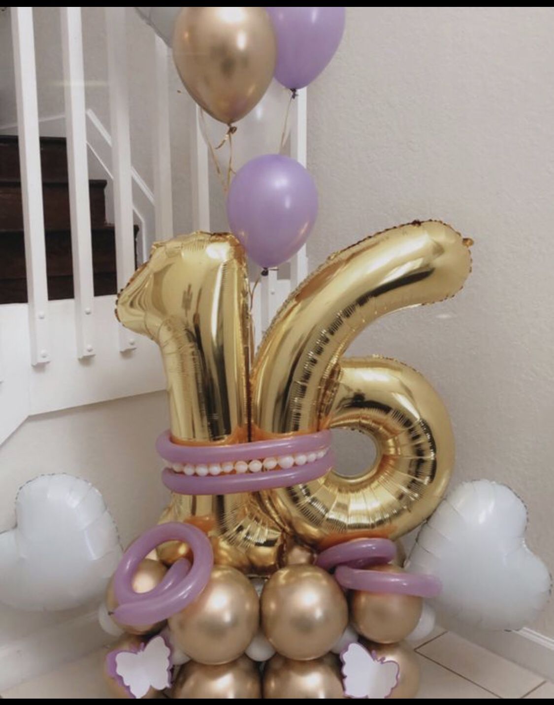 Balloon bouquets for any occasion. Birthday, Baby Showers, Wedding, Gender reveals and much more. Super affordable prices! Contact us for pricing. S