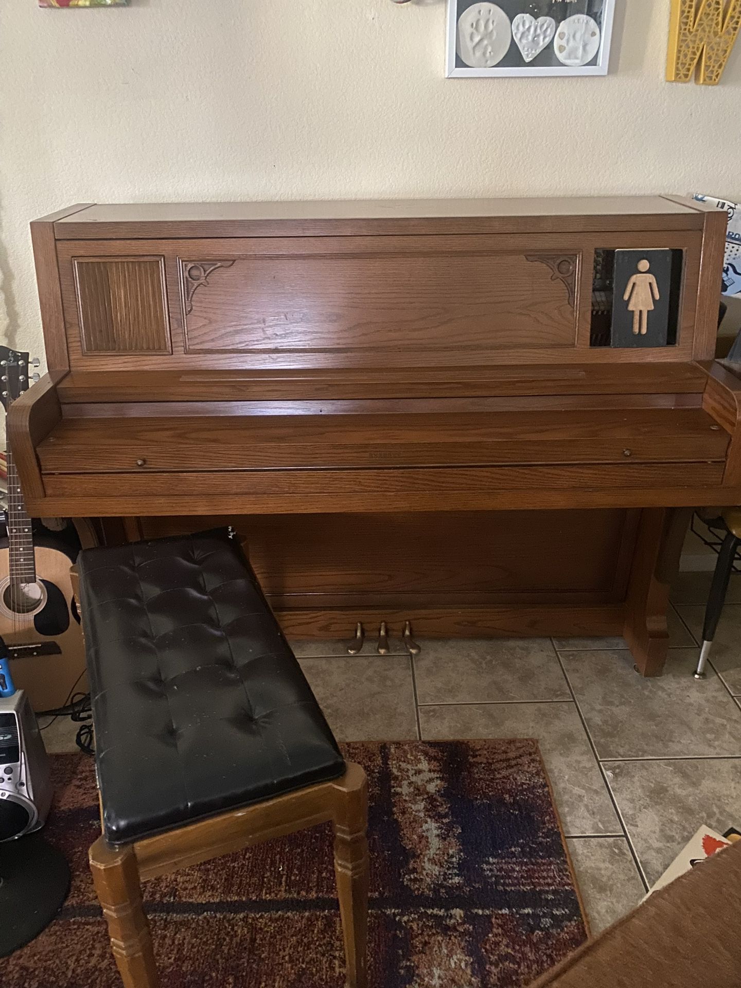 1973 Everett 21 Acoustic Studio Piano #212693