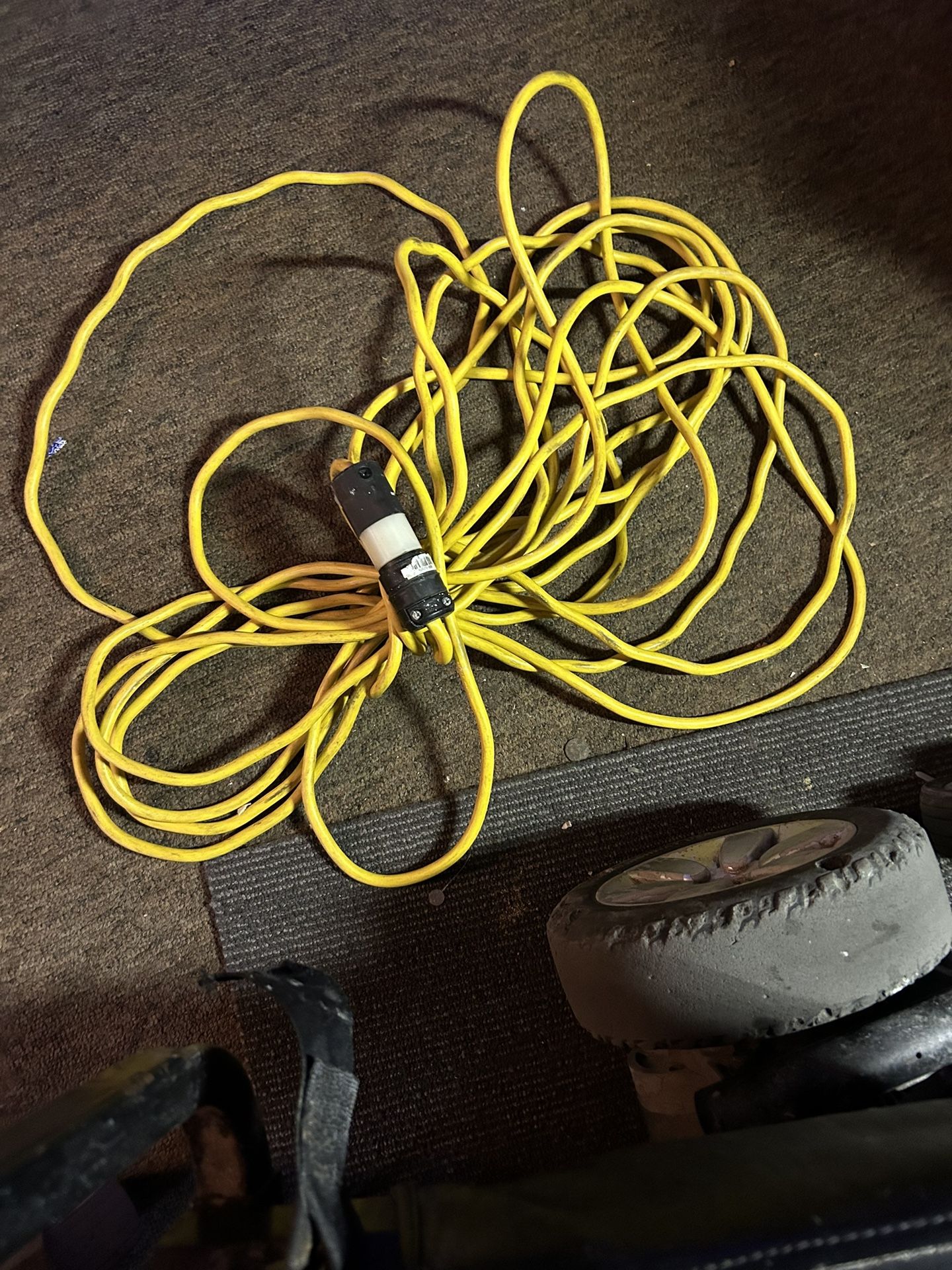 50 Ft Hubbell heavy duty extension cord