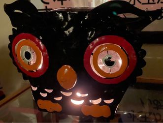 Metal Halloween decoration lights up with candle /Luminary Halloween Cat/ Halloween Owl/luminary Halloween Decoration