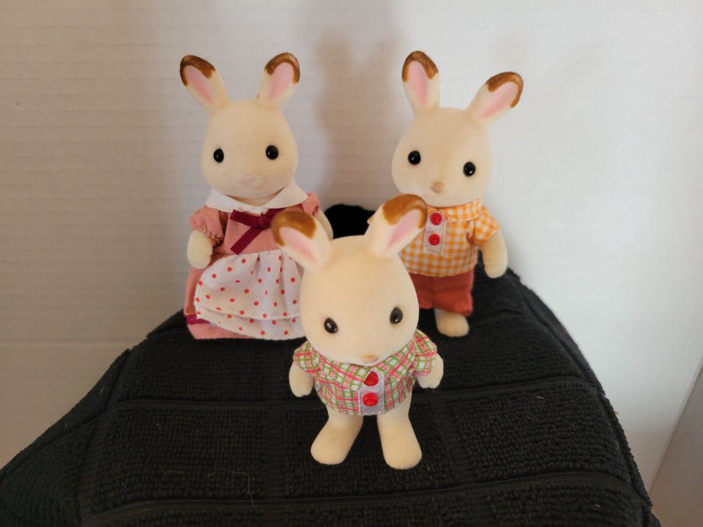Calico Critters Sylvanian Families Chocolate Rabbit Family LOT Of 3