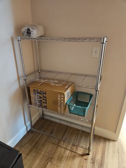 Medium metal shelf unit