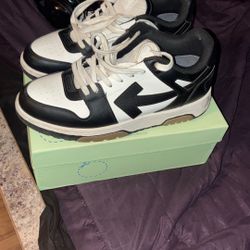 Size 46- 13 300 - 250 Dollars 