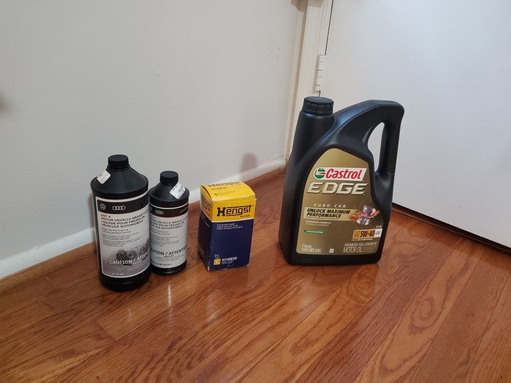 VW / Audi 2.0T TSI - Engine Oil, Oil Filter, Brake Fluid