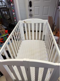 Dream on Me 2 in 1 Portable Crib $75