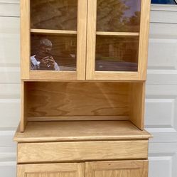 China cabinet - oak, glass-door top, drawer, deep base w/ drawer, shelves