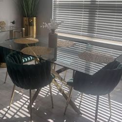 GOLD DINING TABLE - Mesa De Comedor Dorada