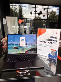 MacBook Pro 14”M3 Pro Chip 18GB RAM 512SSD! 90 day warranty! We offer financing.