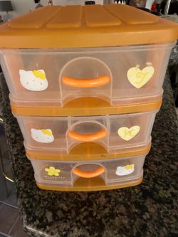 Hello kitty stationary/ jewelry box $10