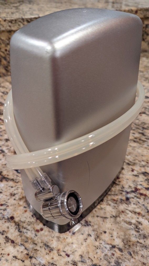 Aquasana AQ-4000 tabletop water filter (used)