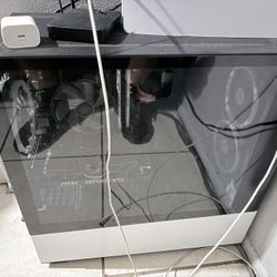 Gaming PC W Keyboard,Mouse & Monitor