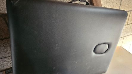 Massage table