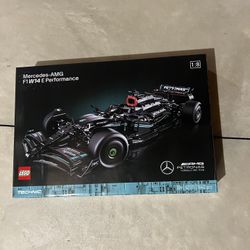 Lego Mercedes AMG F1 
