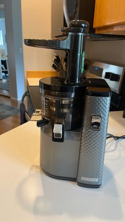 Nama SJ100 cold press Juicer