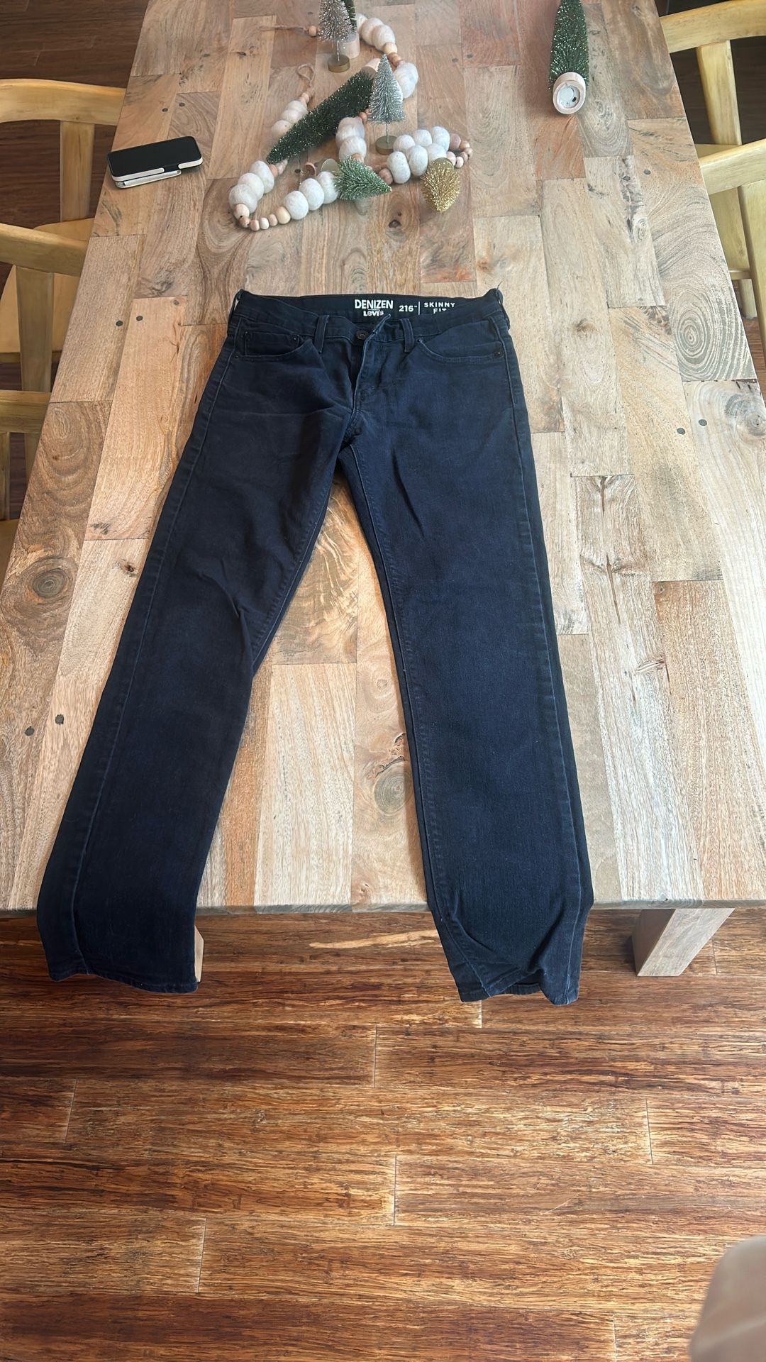 Men's Levi's jeans