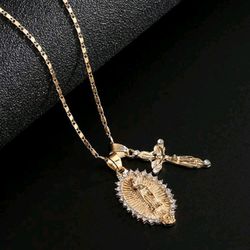 1pc  Double Pendant Necklace , Virgin Mary &  A Cross ,Wallet , Purse , Man Bag , Gun Holster, Can Meet In The IE & SB Area.