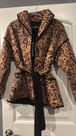 Black/ Tan Jacket new Medium