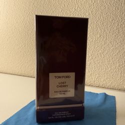 Tom Ford – Lost Cherry