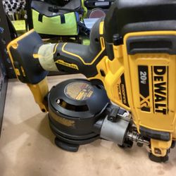Dewalt 20v XR Brushless 15ga Roofing Nailer (Tool-Only) $350