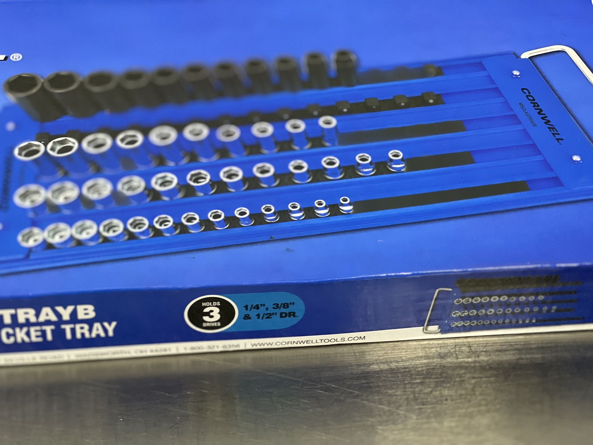 Cornwell Lock-a-socket tray