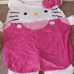 Hello Kitty Lounger