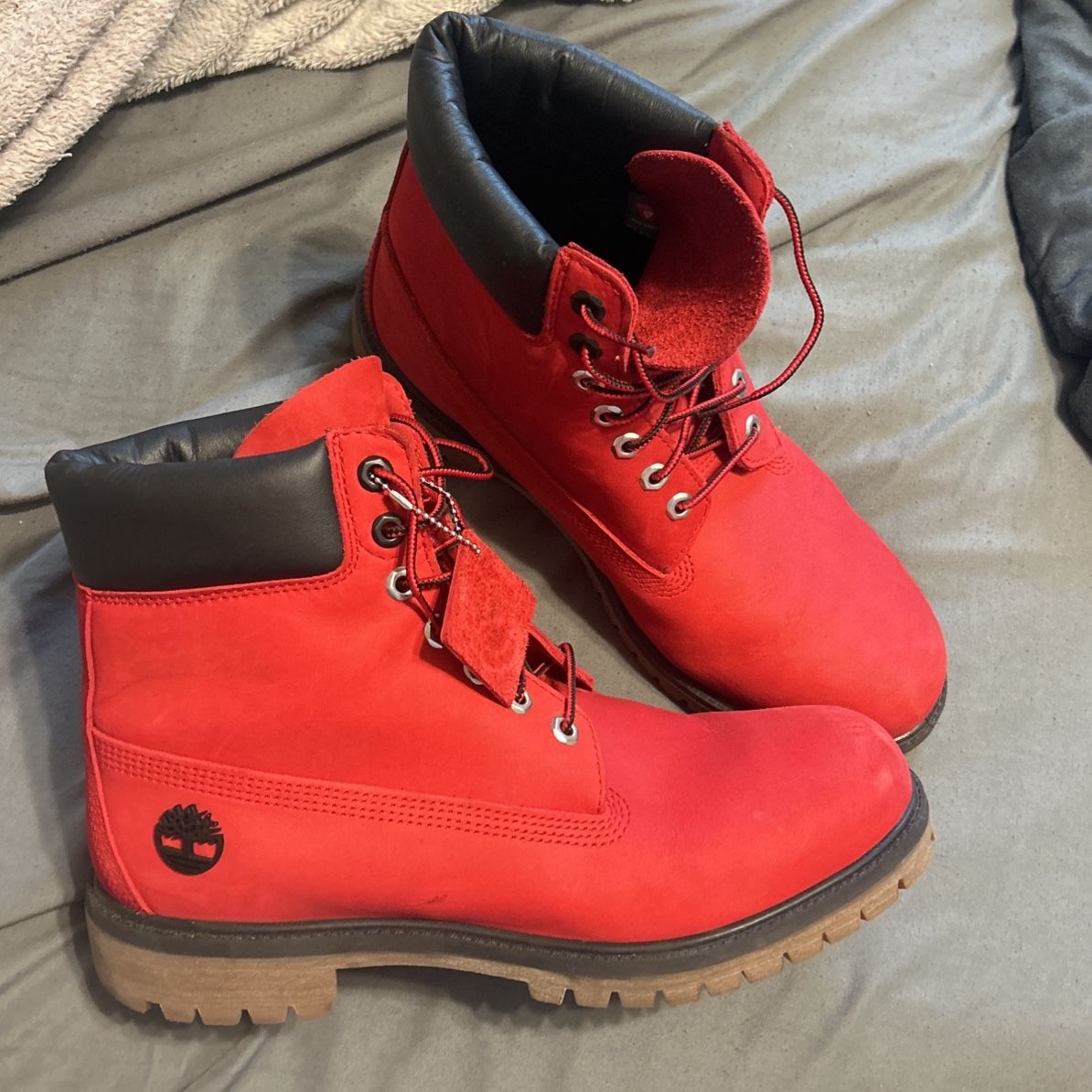Size 11 Timberland Boot Red And Black Worn Once To Be 