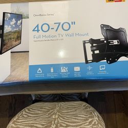 Omnimount TV Wall Mount