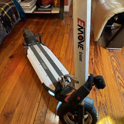 Emove Cruiser. $700