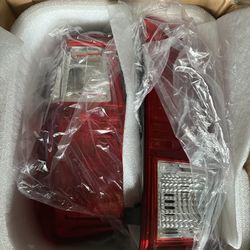 Toyota Tacoma Tail Lights OEM