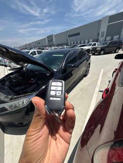 Llaves de autos / car keys and remotes