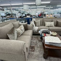 Living Room Set/ Sala