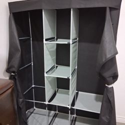 Wardrobe Zippered Closet
