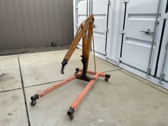 Hydraulic Engine Hoist up to 2/5 tons in very good working condition