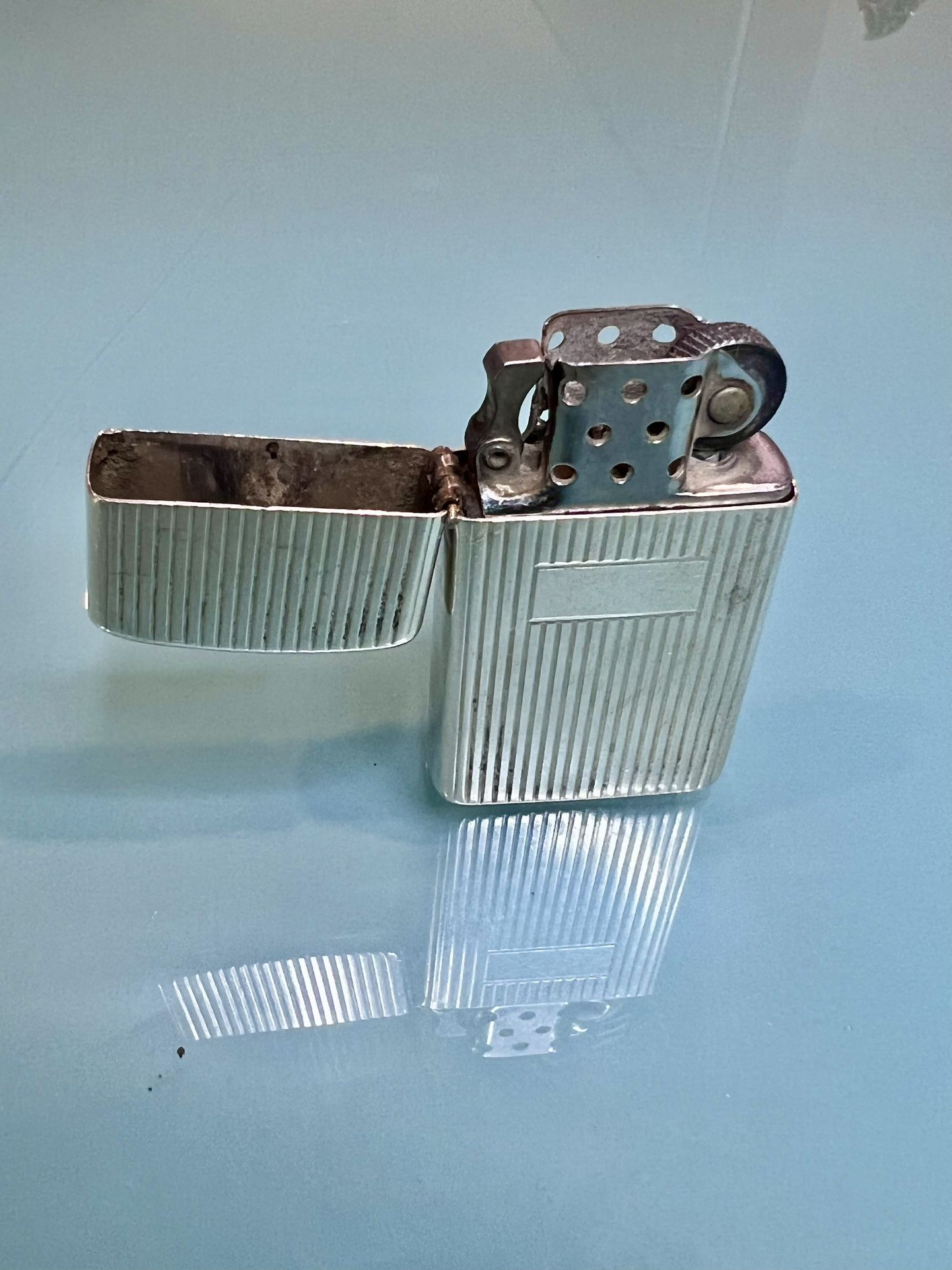 Sterling Silver Zippo Lighter Retired Collectors 1960’s Original Sterling Silver Tappestry Design