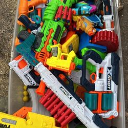 Nerf Guns 