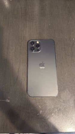 iPhone 13 Pro Max locked