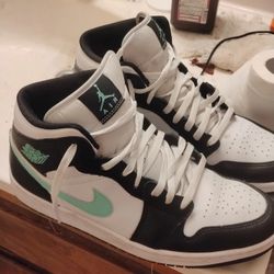 Mint Jordan 1s