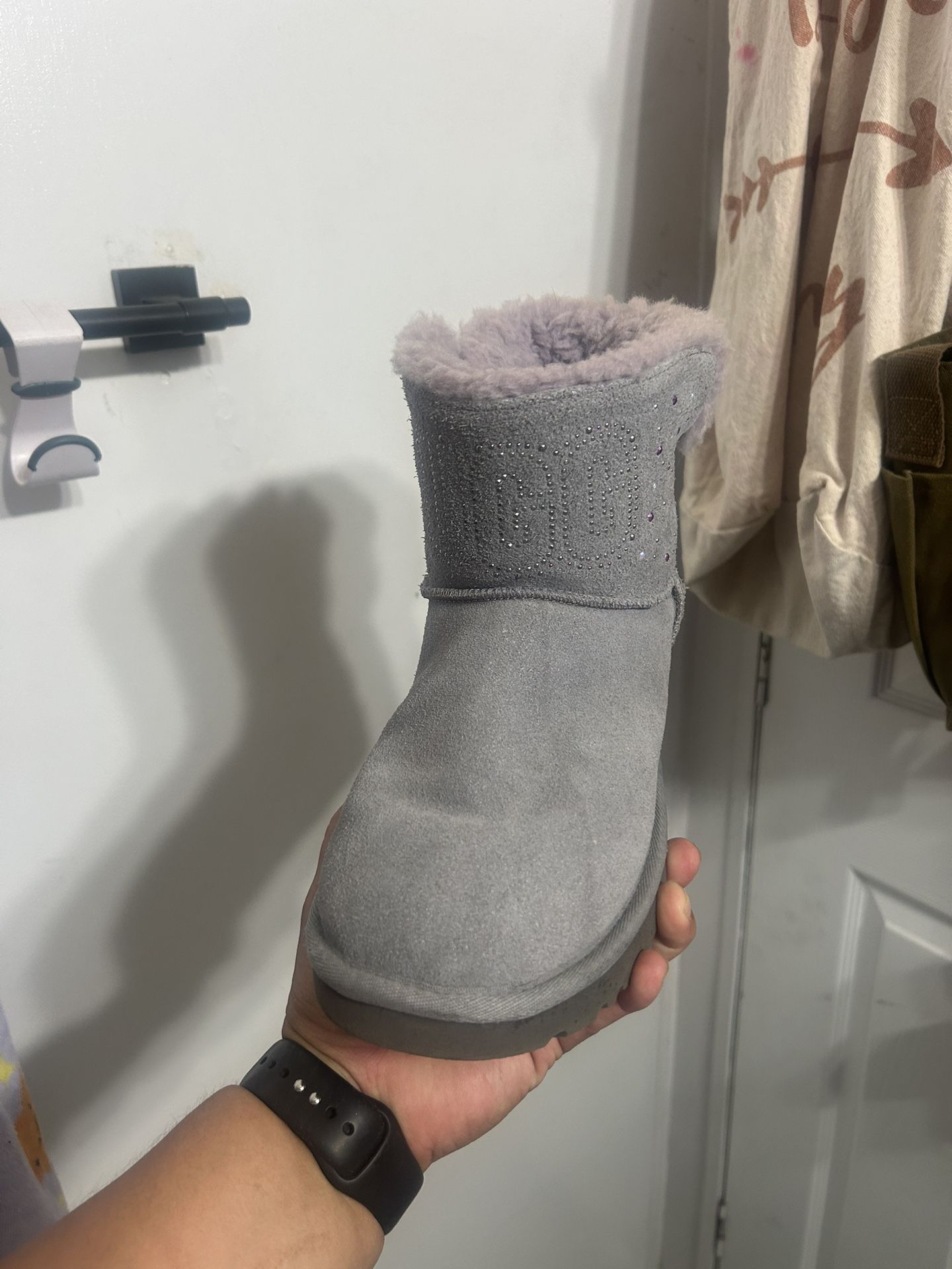 Uggs Grey Size 9