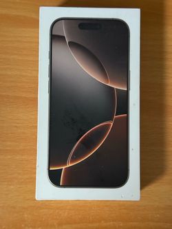 iPhone 16 Pro (UNSEALED)