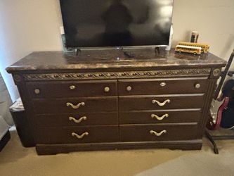 Large Traditional Dresser – Ornate Gold Detai