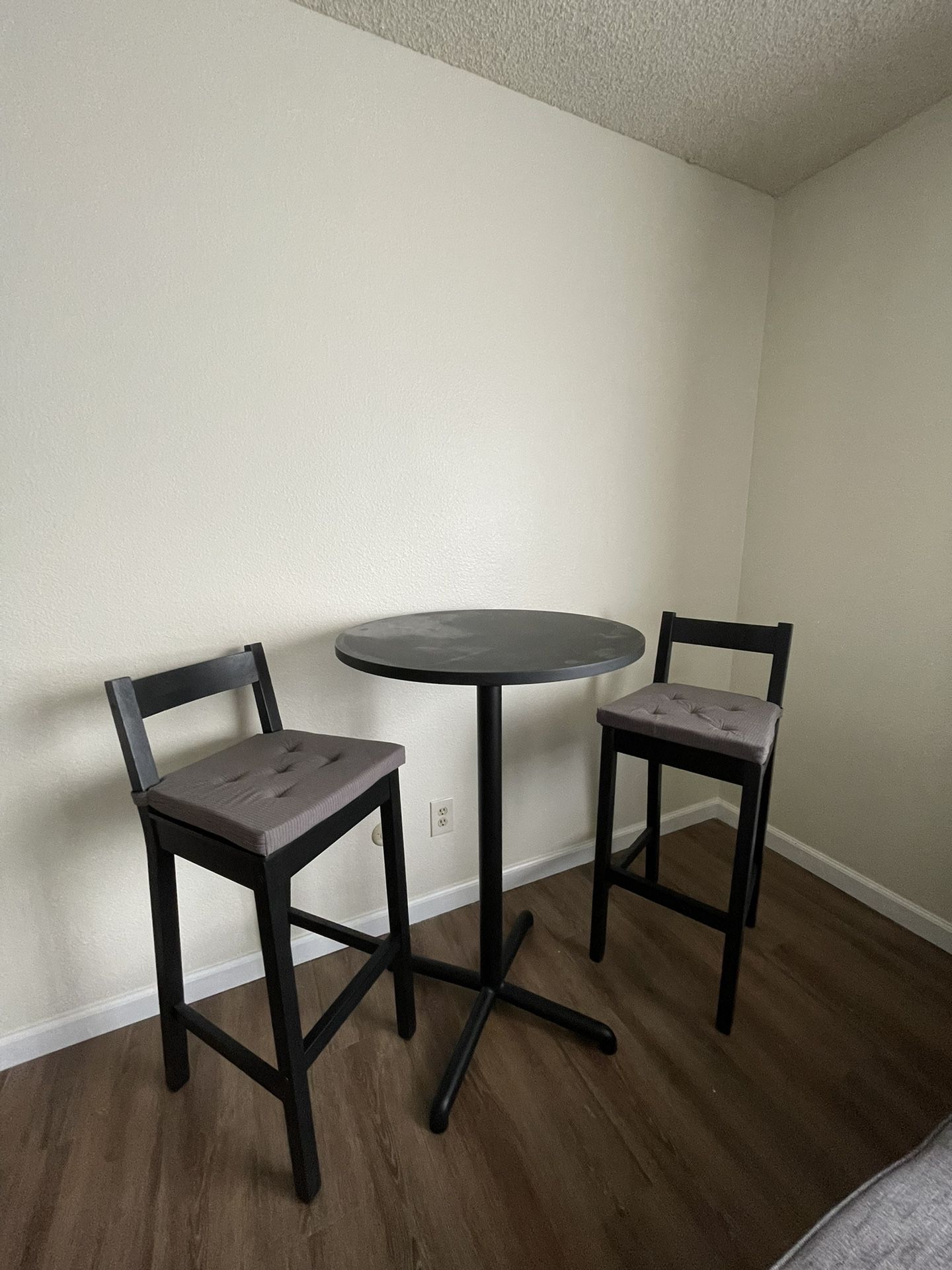 Ikea Bar Table And 2 Chairs 