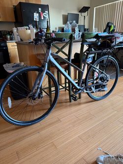 Women’s bike with basket