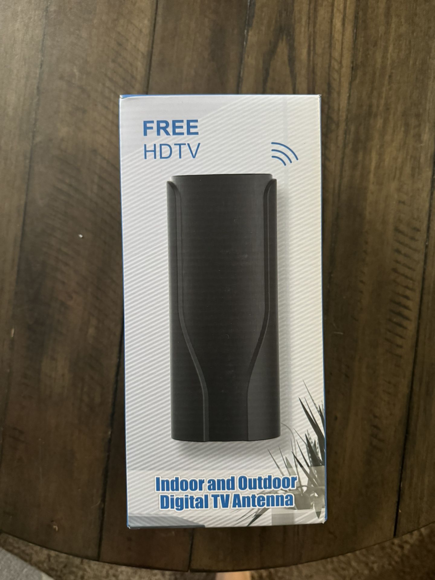 TV Antenna, Indoor/Outdoor Digital HD Antenna with Amplifier & Signal Booster