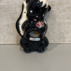 Vintage “DeStinker” Skunk Match Holder