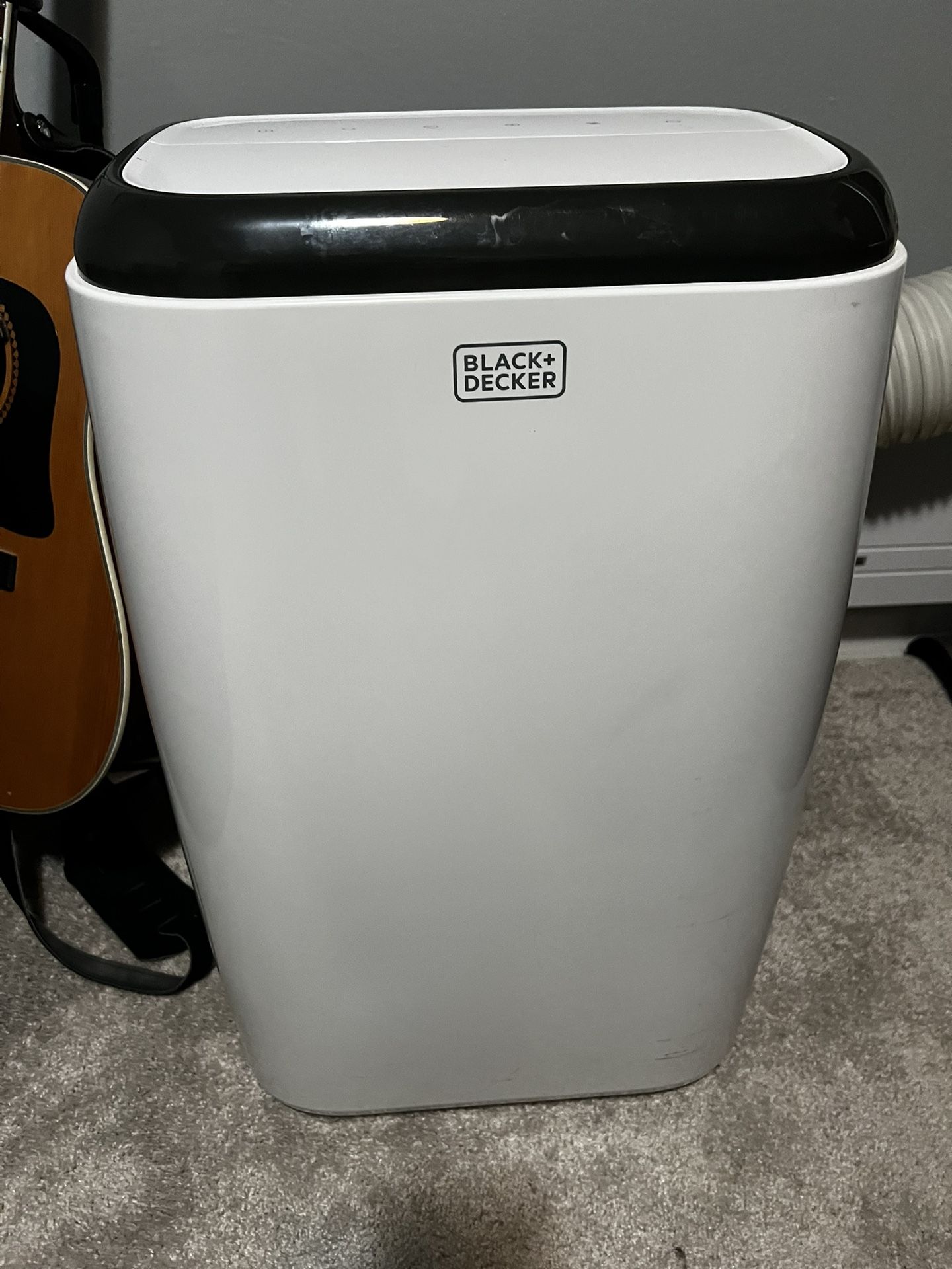 Black & Decker 8000 BTU Air Conditioner