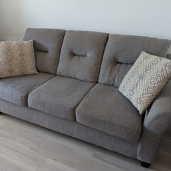 Move Out Sale! 80" Sofa with cushions
