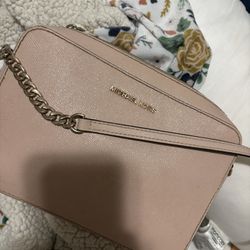 Mikael Kors Bag 